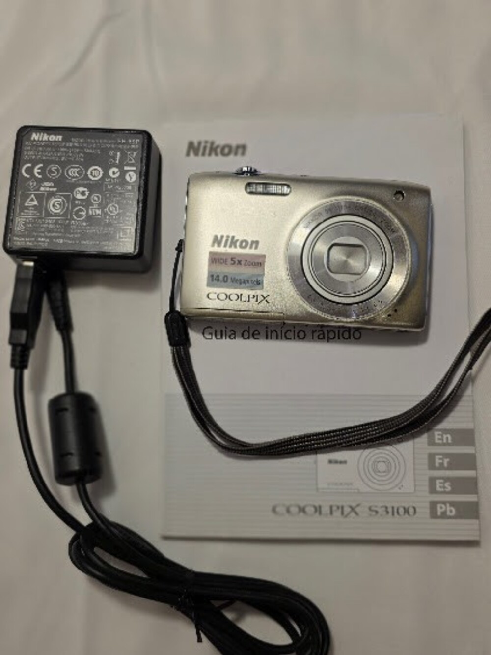 Nikon Coolpix S3100 Digital Camera 14.0 Megapixels Silver
